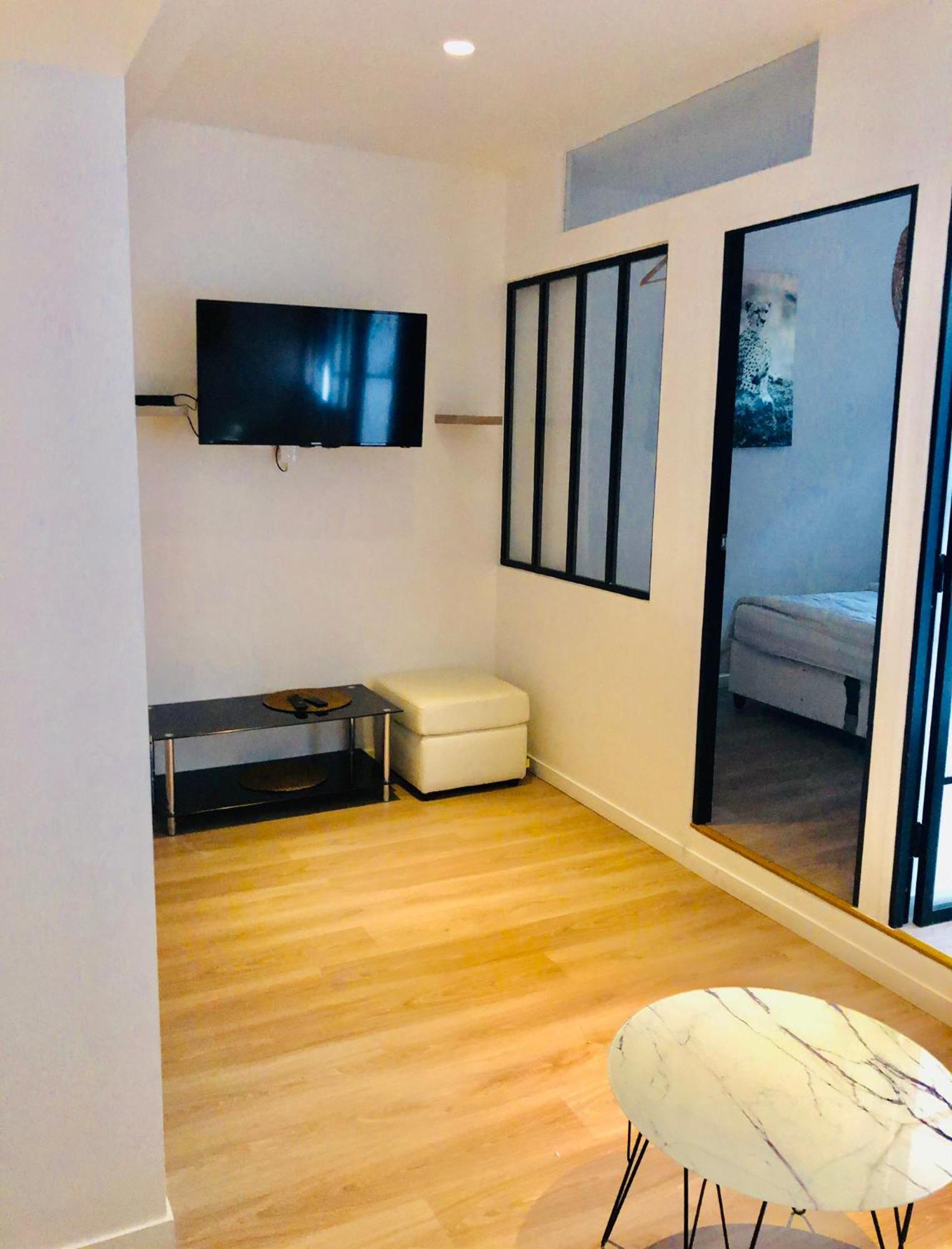 Gambetta Residences Hotel Paris Centre מראה חיצוני תמונה